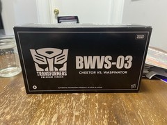 Transformers Premium Finish BWVS-03 Cheetor vs. Waspinator