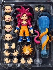 SH Figuarts Dragon Ball Daima Goku SSJ4 Super Saiyan 4 PBandai Exclusive *NEW*