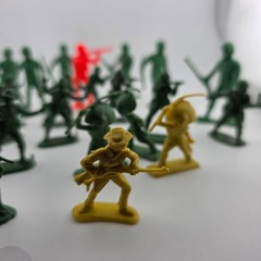 Vintage Army Cowboy Native American Toy Figures Lot 26pcs Green Yellow Red