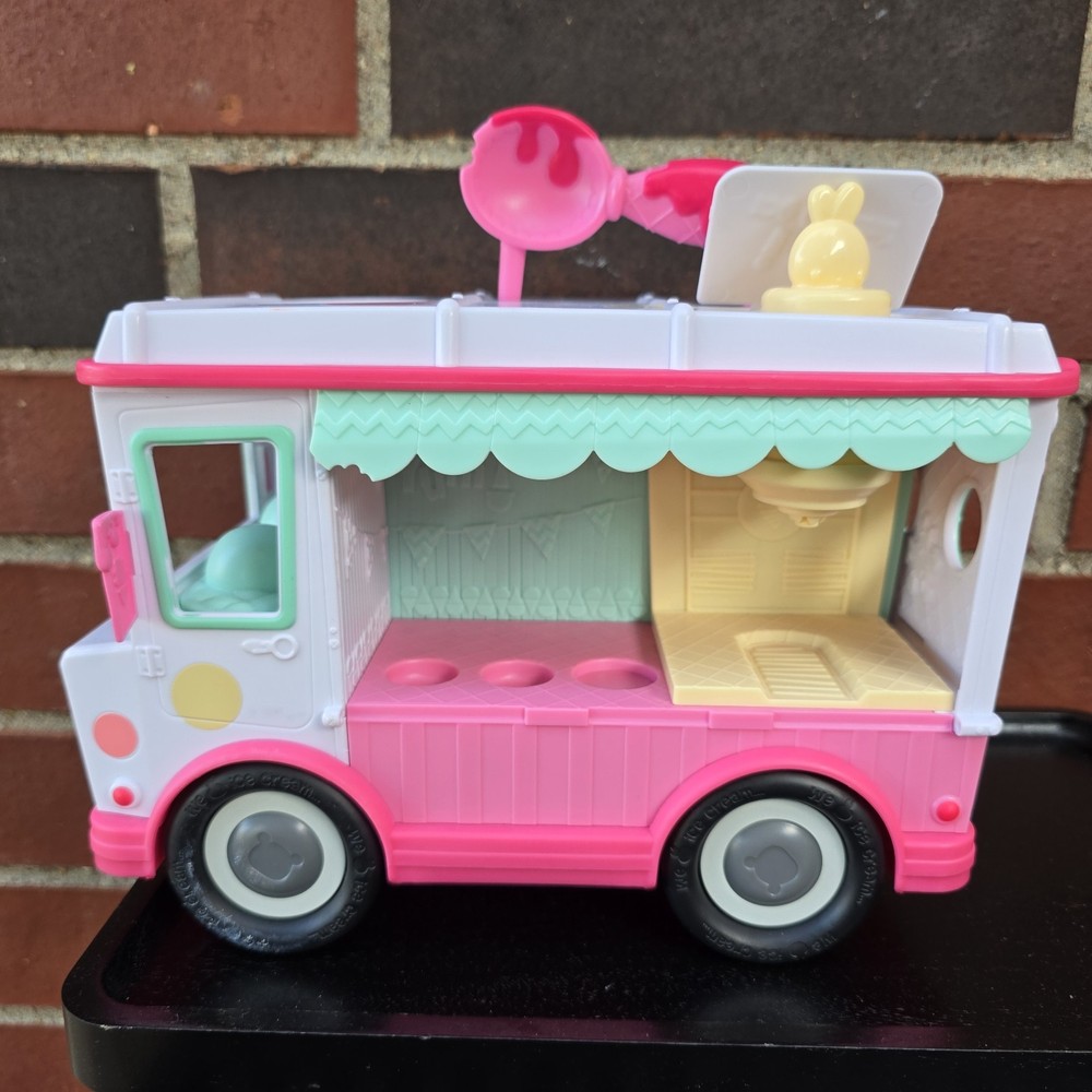 Num Noms Lip Gloss Ice Cream Rolling Truck MGA Entertainment 2016 TRUCK ONLY!