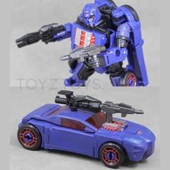 Color Knife and Gun Upgrade For Legacy Evolution DELUXE Shadow Striker -Choose