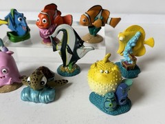 Lot of 9 Disney Store FINDING NEMO PVC Figures / Cake Toppers Pixar