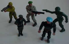 Vintage Figure 1986 GUTS Ground Troops Green Beret 1988 JUDO Men of Medal