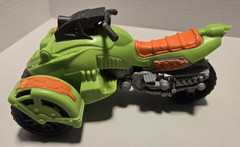 Teenage Mutant Ninja Turtle Figure & Accessory Lot Pre-Owned Play Wear No Breaks