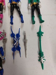 Power Rangers Samurai action figures lot Of 8 Weapons Blue Red Green R38