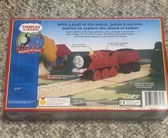 Vintage 2001 Thomas and Friends Diecast Battery Powered James Train Model NOS