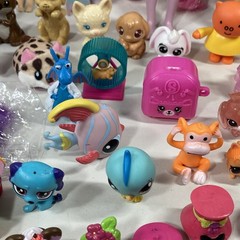 Mixed Lot Of Smalls, Shopkins, Puppy In My Pocket, Littlest Pet Shop, Tokidoki.