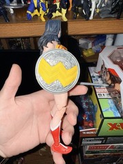 Wonder Woman #10 platinum edition (complete w no box ,card, or stand)