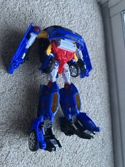 Hello Carbot Grandeur Hawk Hyundai HG330 Celebrity Transforming Robot Figure