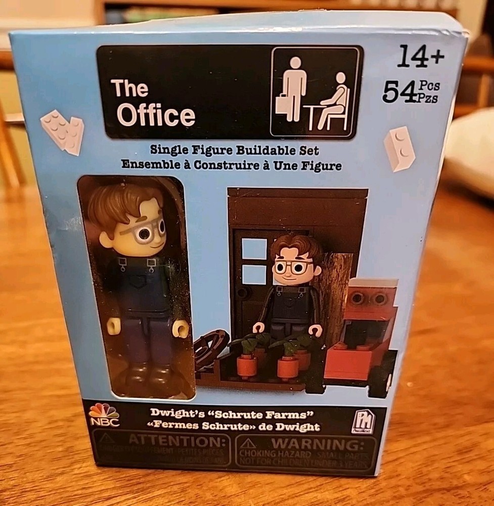 The Office Dwight Schrute Farms Buildable Set Single Figure PhatMojo Sealed NEW