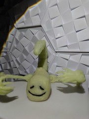 Bridge Worm SCP Figure | Glow in the Dark | Articulated