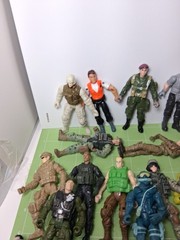 Toy Soldier 3 34 Inch Lot With Accessories.