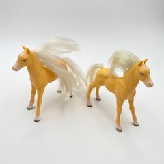 Vintage Playskool 1993 Yellow Horses Set 2 Blonde Mane Tails Stable Pony Figures