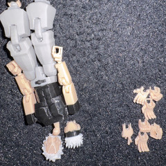Plastic Action Figure w/ Interchangeable Hands & Parts – Black, Gray & Beige