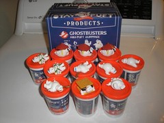 Ghostbusters Afterlife Stay Puft Marshmallow Mini-Puft Surprise Box w 11 figures