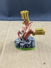 SKYLANDERS SPYRO’S ADVENTURE, TRIGGER HAPPY, COMB SHIP $1 PER MULT