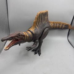Mattel Jurassic World Extreme Chompin Spinosaurus Action Figure Brown HBX48