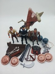 Vintage 1991 Kenner Robin Hood LOT Net Launcher Battle Wagon Parts Figures MORE