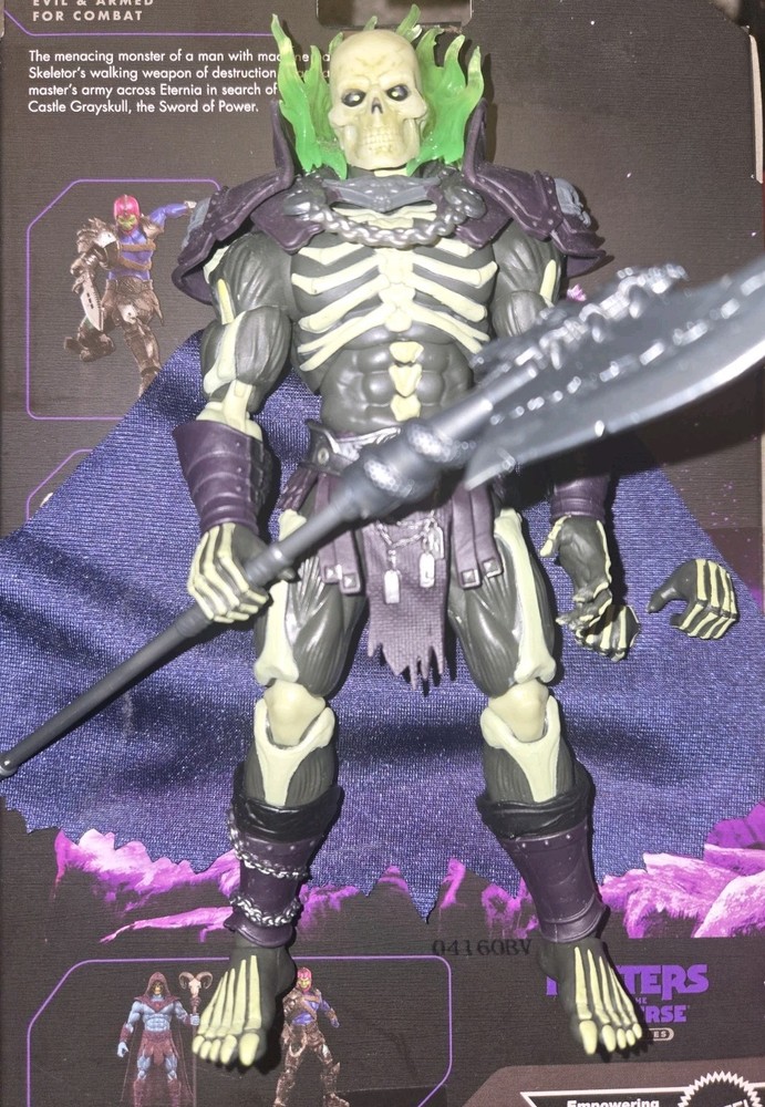 Mattel Masters of The Universe Chronicles Scare Glow Inaugural Edition Figure
