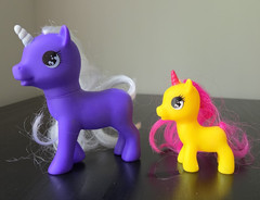 Lot Of 2 Large Plastic Play Horses Ponies Purple Yellow Toy Figure Unbranded