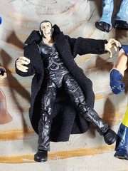 Lot of 6 X-Men Marvel Figures 4″ Gambit Wolverine Cyclops And Sabertooth?