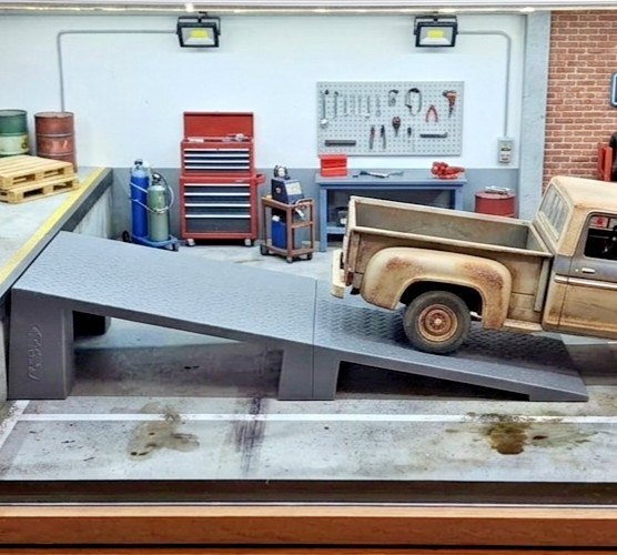 15-Inch 3D Printed Miniature Ramp Gray Industrial Diamond Plate Scale Diorama