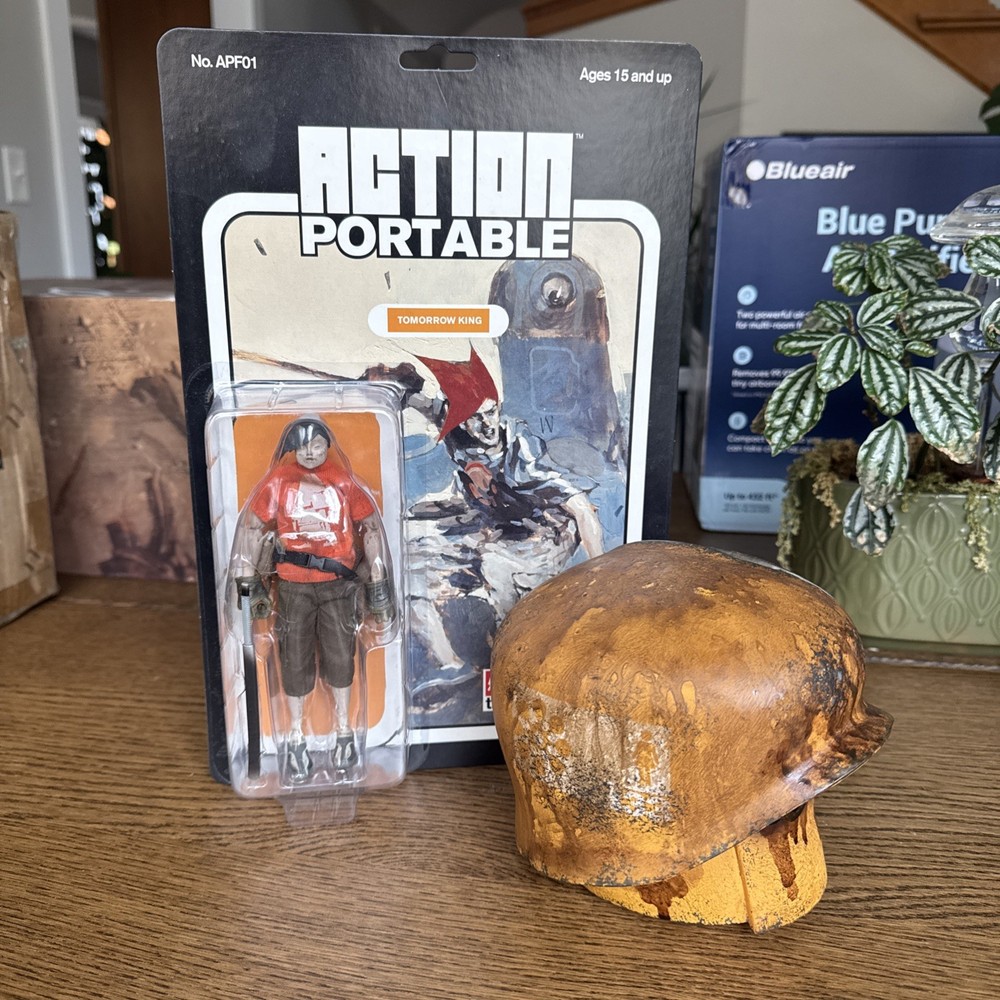 3A Ashley Wood 1/12th Tomorrow King Yoji And Severed Bot Head Action Portable
