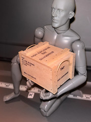 1/6 Scale WWII US TNT Explosive Ammunition Crate 108832