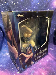 Demon Hunter Selina 1/6 Scale Figure with LED light-up eyes with two modes L36