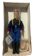 MINT 1982 JOHN WAYNE #2981 “GUARDIAN OF THE WEST” EFFANBEE ORIGINAL BOX PAPERS