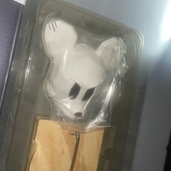 Dizzyland MOUSE SKULLY MOUSE TRAP/ DISNEYLAND Tragic Kingdom Series I White Ed.