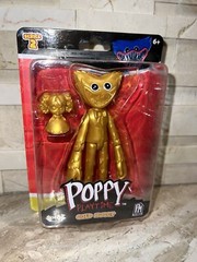 BUNZO Series 2 Poppy Playtime 5″ Poseable Gold Huggy Figure