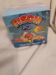FISCH ROBLOX MYSTERY 4″ PLUSH INCLUDES DLC CODE COMMON LEGENDARY OR EXOTIC *NEW*