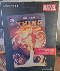 Marvel F4 Human Torch #10 1:6 Scale Posed Fig. W/Scene & Comic by Mcfarlane Toys