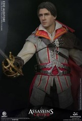 Assassins Creed II Ezio Auditore 1/6 Scale Figure  DAM muscle action body
