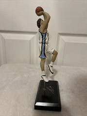 Pau Gasol Limited Edition Figure Memphis Grizzlies 096/3000