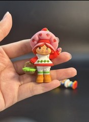 Strawberry Shortcake Vintage Silicone Figurine Collectable Figures