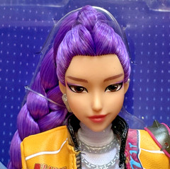 Kpop Demon Hunters HUNTR/X Rumi “How It’s Done” Fashion Doll NEW JRN35