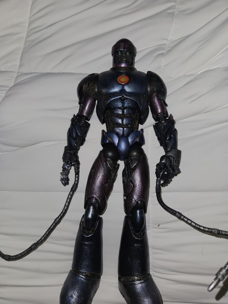 Toybiz Marvel Legends Sentinel Build-a-figure Conplete with Tentacles. 2005