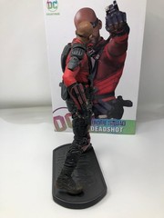 DC Collectibles Suicide Squad: Deadshot Statue
