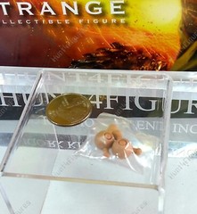 Hot Toys MMS629 Spider-Man Doctor Strange 1/6 action Figures Wrist Pegs Only