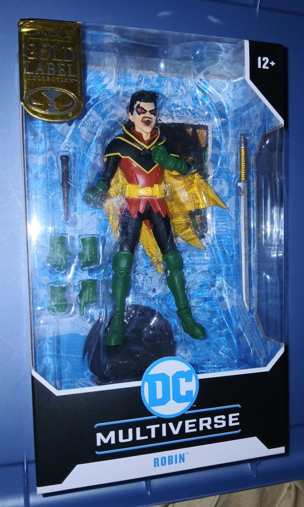 McFARLANE DC MULTIVERSE ROBIN DC VS. VAMPIRES GOLD LABEL 7″ FIGURE 2024