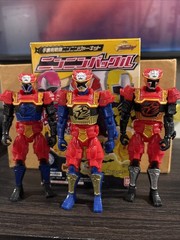 Ninja Steel Lion Fire Gold, Red, an Blue with blaster an Japan Power Star Belt