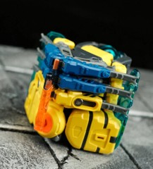 52TOYS Animal BEASTBOX BB-38 GUNPOWDER Wasp Figure Decompression Toy Magic Cube