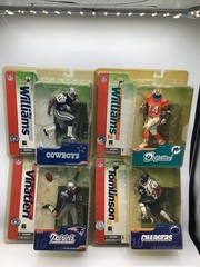 2004 Mcfarlane NFL Series 10 Complete Variant Set of 8 plus 1 Chase