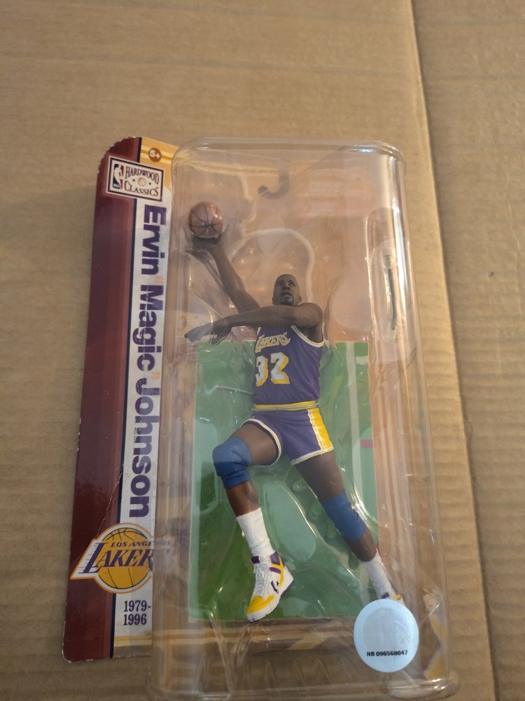 Ervin Magic Johnson McFarlane Toys NBA Hardwood Classics Los Angeles Lakers