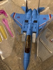 Takara Tomy Transformers Masterpiece MP-52+ Thundercracker 2.0 Action Figure KO