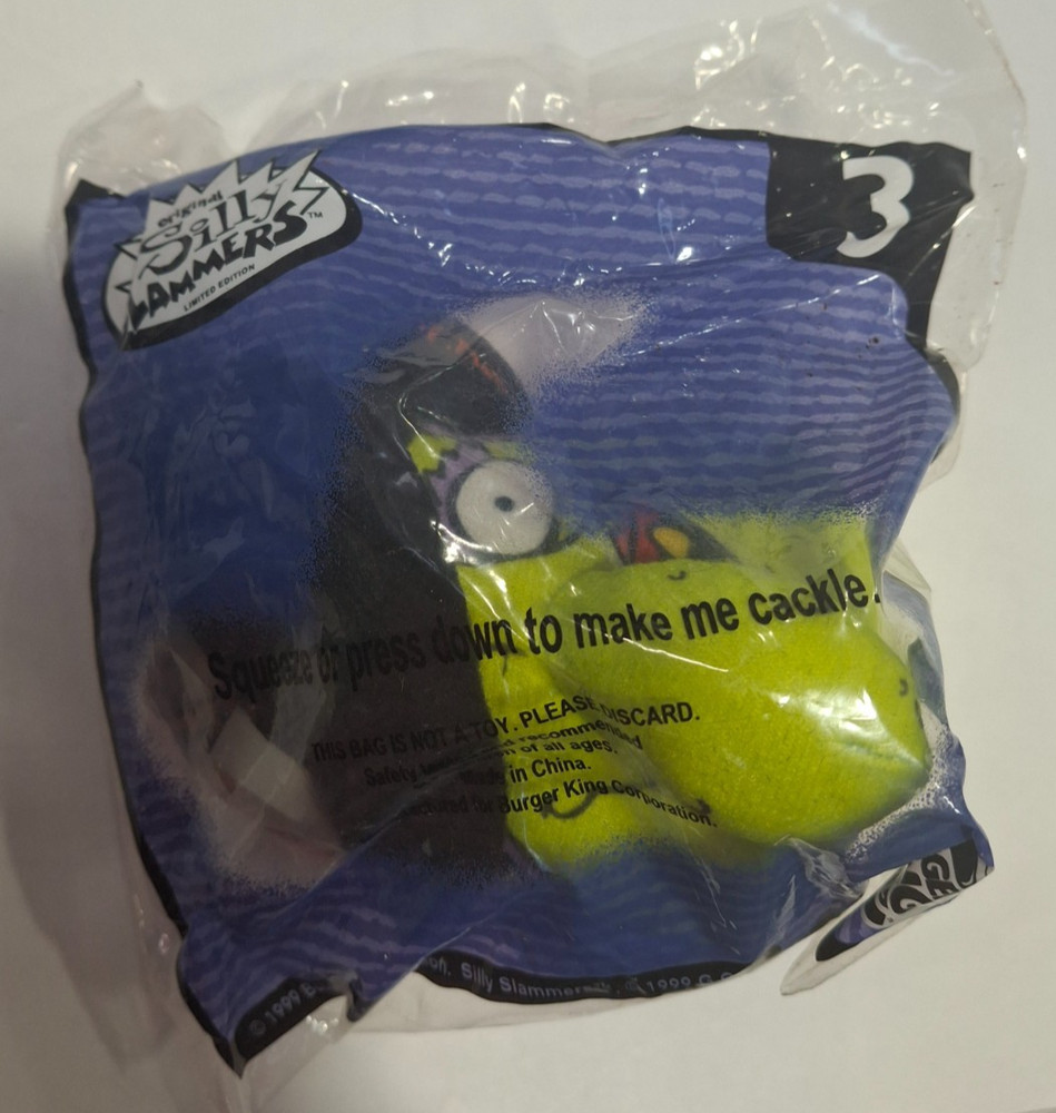 Vintage 1999 Silly Slammers Cackling Witch #3 Burger King Toy Sealed 825-14