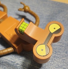 2009 Toynami Futurama Roberto Build-a-Bot with Custom Knife