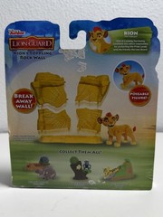 NEW 2016 Disney Junior Lion Guard Kion’s Toppling Rock Wall Set